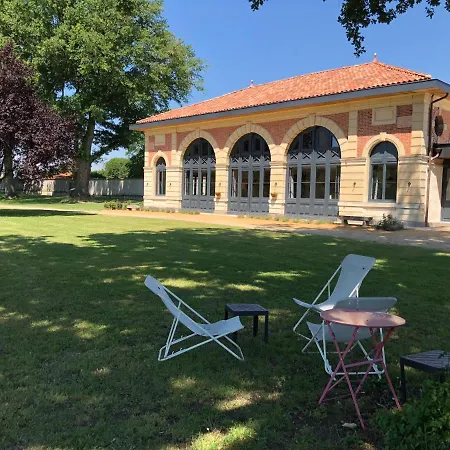 Orangerie De Chatel-selection Figaro & Elle Magazine *