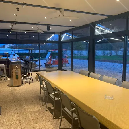 Orangerie De Chatel-selection Figaro & Elle Magazine ベッド・アンド・ブレックファスト