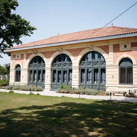 Orangerie De Chatel-selection Figaro & Elle Magazine 4*