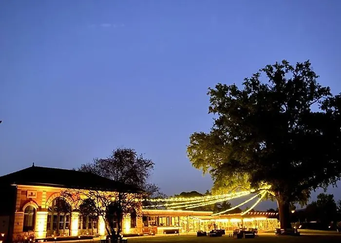 Orangerie De Chatel-selection Figaro & Elle Magazine 4*