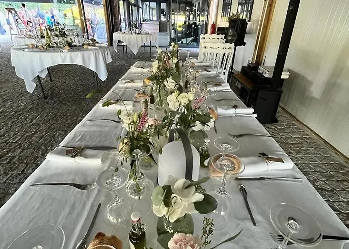 Bed & Breakfast Orangerie De Chatel-selection Figaro & Elle Magazine