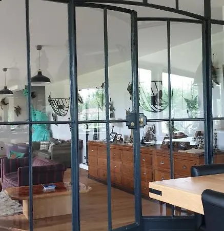 Orangerie De Chatel-selection Figaro & Elle Magazine 住宿加早餐酒店 Cleppé