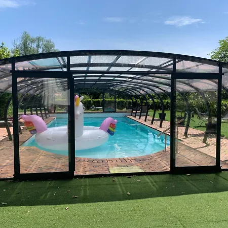 Nocleg ze śniadaniem Orangerie De Chatel-selection Figaro & Elle Magazine 4*