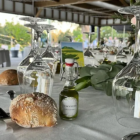 L'orangerie De Châtel - Selection Figaro Magazine 2019 Couette-café