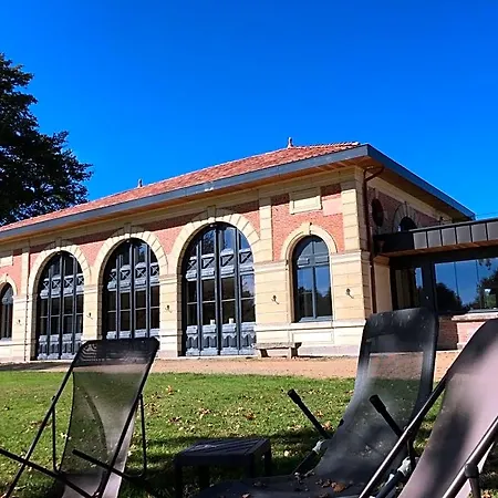 Bed and breakfast Orangerie De Chatel-selection Figaro & Elle Magazine Cleppé