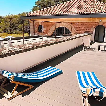 Orangerie De Chatel-selection Figaro & Elle Magazine Bed and breakfast 4*