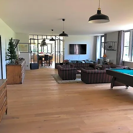 Bed and breakfast Orangerie De Chatel-selection Figaro & Elle Magazine Cleppé