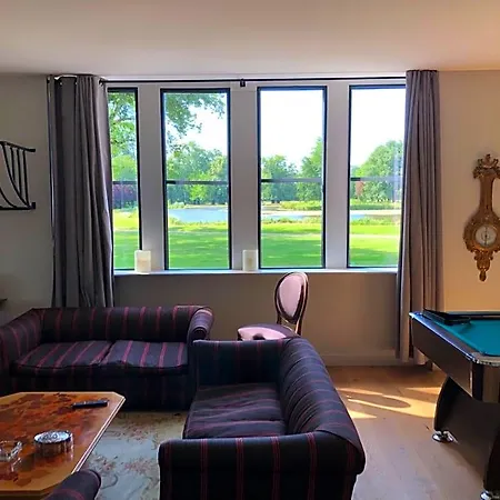 Orangerie De Chatel-selection Figaro & Elle Magazine Bed and breakfast 4*