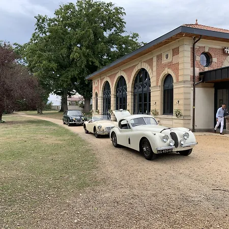 Orangerie De Chatel-selection Figaro & Elle Magazine Bed & Breakfast