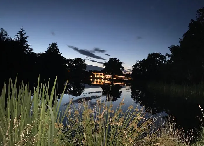Orangerie De Chatel-selection Figaro & Elle Magazine Bed & Breakfast 4*