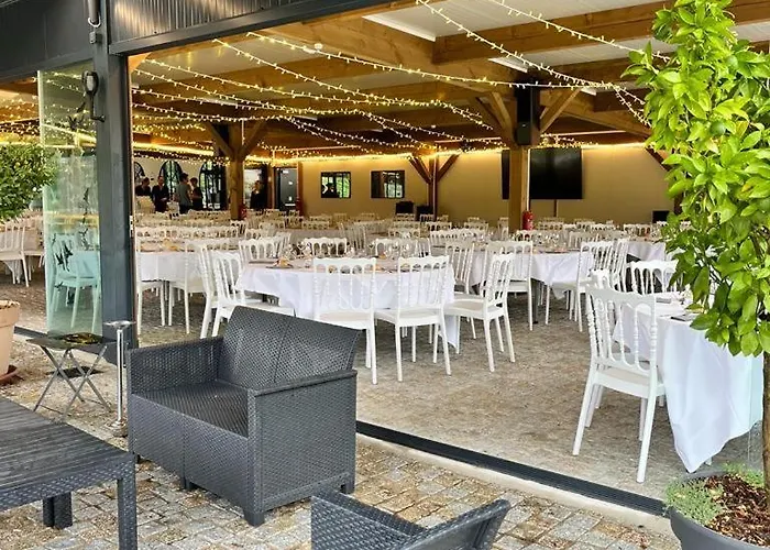 Orangerie De Chatel-selection Figaro & Elle Magazine Bed & Breakfast 4*